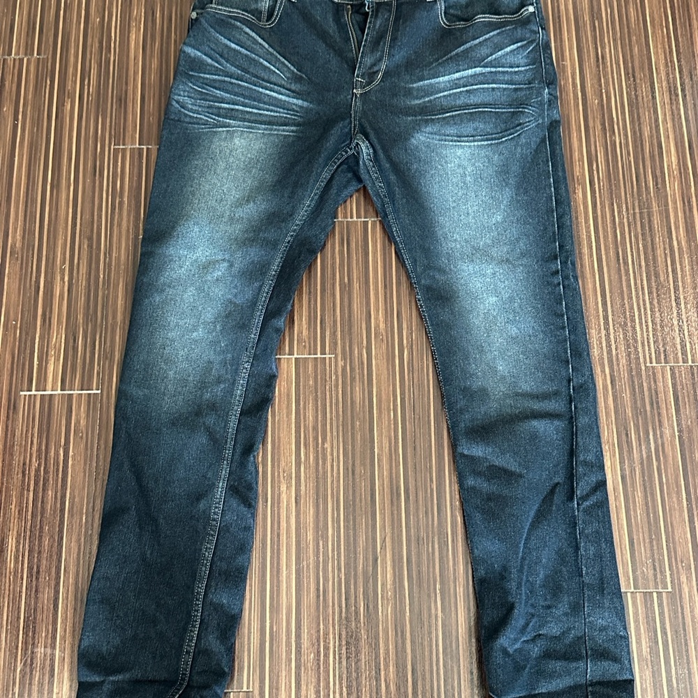 Men's Dark Wash Jeans